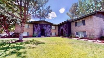 Downtown Cozy Home Base - Purple Sage 4