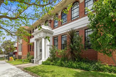 Apartment Geelong Heritage Luxury Ground Floor Courtyard