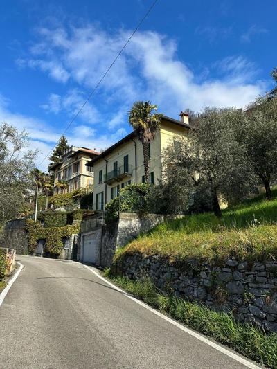 Le Palm House has two bedrooms with the breathtaking view over lake Como