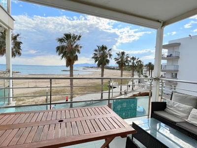 Apartamento frente al mar en zona Horta 120A - INMO22