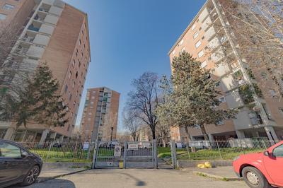 Niguarda Hospital M5 Lilla 10 Home Away WiFi AC