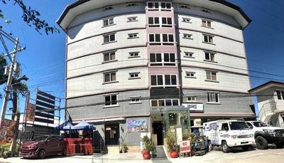 Two Bedrooms Suite near Burnham Park