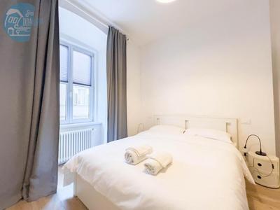 Imbriani 4S Tirabora Short Rent