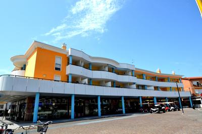 Choose to spend your holiday with Beahost Rentals