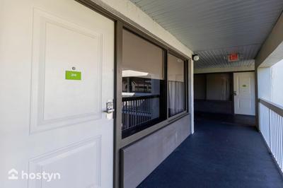 Amazing Private room in condo near Disney