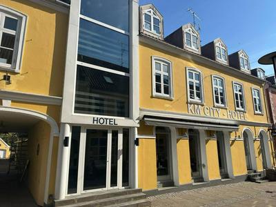 Double Room 8 on pedestrian street Saeby