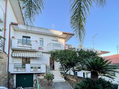 San Silvestro - Bright Home with Private Parking!