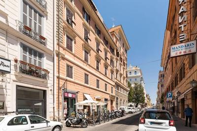 Via Veneto Supreme Terrace
