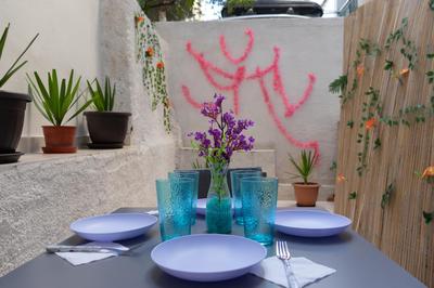 Moon Haven Near Acropolis with 100Mbps WiFi