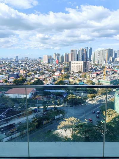 Spacious 2 Bedroom Suite in Uptown BGC