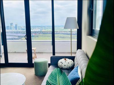 Panoramic City View 3bedroom condo Wi-Fi Parking