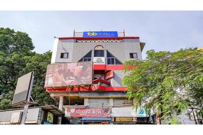 Via Sai Lodging I - Nr Nashik Railway Station