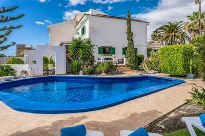 Welcoming house near Oroteanda Baja with shared pool