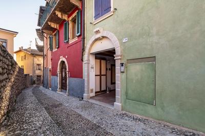 Casella's apartment 1