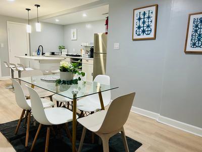 Comfy Spacious Lower Lvl Apt Near Uptown, NoDa & UNC
