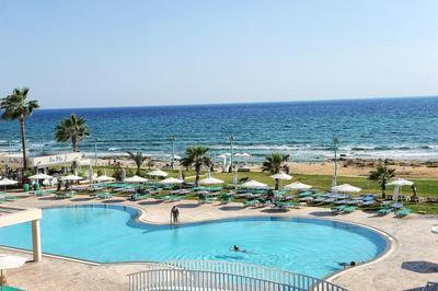 Piere - Anne Beach Hotel