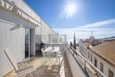 Old Town 2BR 50m Ocean w/ AC Wi-Fi Parking Terrace