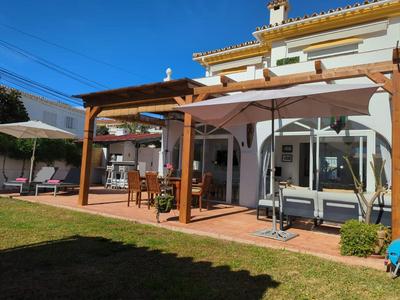 The Lemon Tree by the Sea