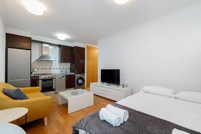 Estilo en calle Brasil by CABANA Rentals