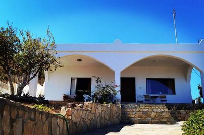House Anatoli, veranda with view, 11 km to airport, 450 m to beach