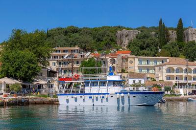 Solaris Methea Deluxe Suites