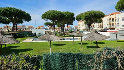 Apartamento con piscina cerca de la playa