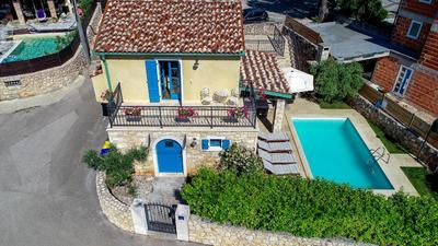 Villa Pinia with pool