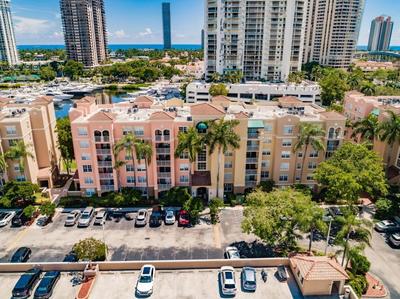 Uhost AI - 3BR Condo - Stunning Water Views