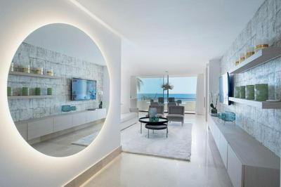 Magnífico apartamento primera linea playa Estepona
