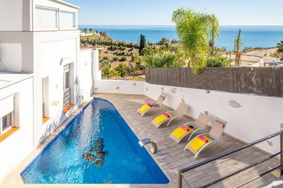 Villa Marrakech con Pisicina privada y vistas al mar by At Home Costa del Sol