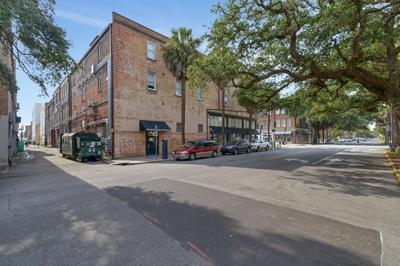 Downtown Loft- Steps away from Plant Riverside!