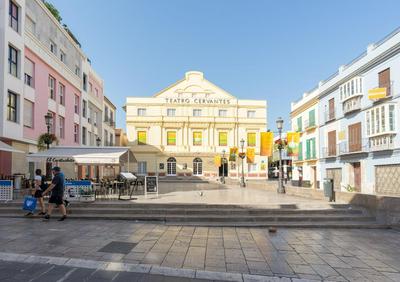 Teatro Plaza Apartments