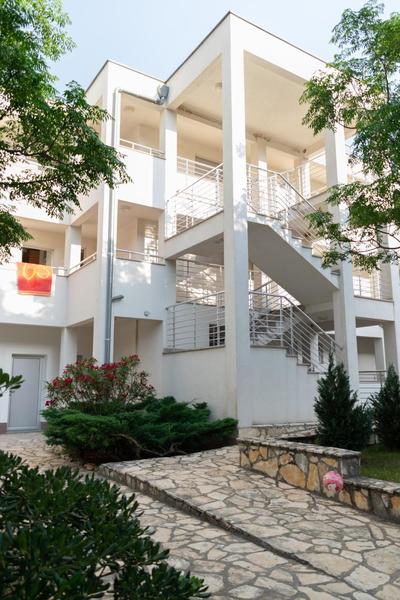 Mile Starigrad - Book your next cozy vacation