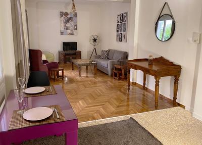 Spacious 2 BR apartment Downtown Athens - Explore Center by foot