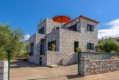 Mani's Best Kept Secret - Seaview Villa Lida