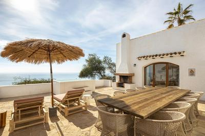 Villa Poniente Montiboli by Buccara