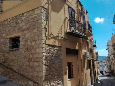 Charming house in Calatafimi with sunny terrace