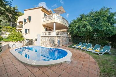 Villa Can Besso,con piscina privada