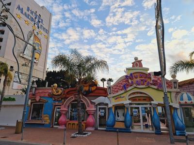 Holiday World Magic Acapulco III