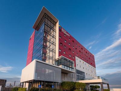 Ramada Encore by Wyndham Aguascalientes