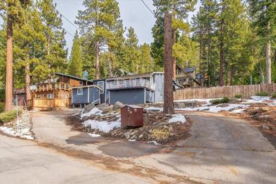Lake Views, Pet-Friendly Cabin with Hot-Tub in King's Beach