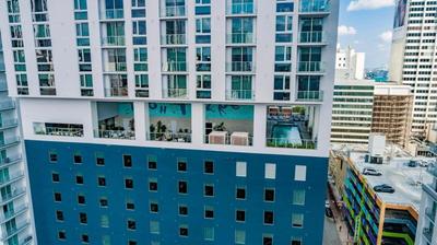 Modern Muse - Luxury Hotel Meets Miami Apartment