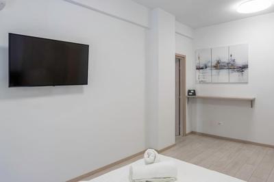 New and renovated studio close to Megaro Mousikis