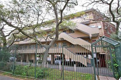 Cederberg Studio 12 in Green Point