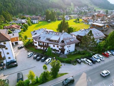 Les Corcelles