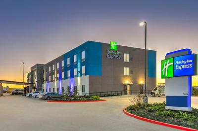 Holiday Inn Express - San Antonio East I-10 by IHG