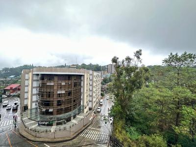 UPSCALE AND DOWNTOWNER HAVEN