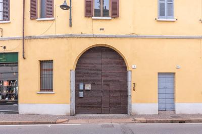 Casa Nina - romantico nido in antica corte in centro paese