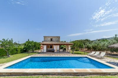 Villa Roqueta by Sealand Villas