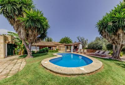 Villa Can Salas by Sealand Villas